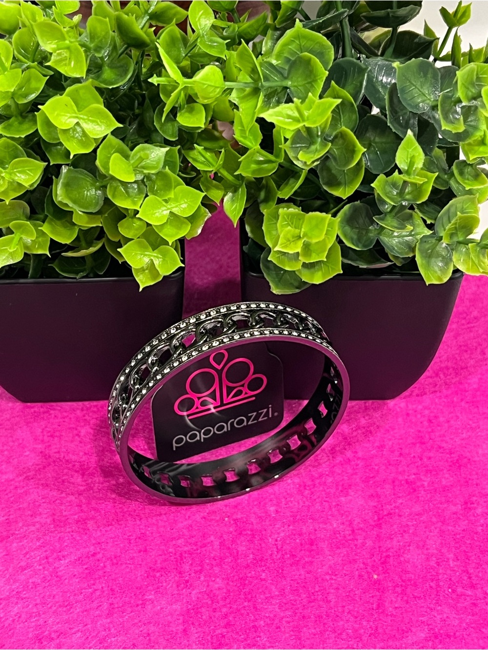 paparazzi Black Crystal-Embellished Women's Bracelet